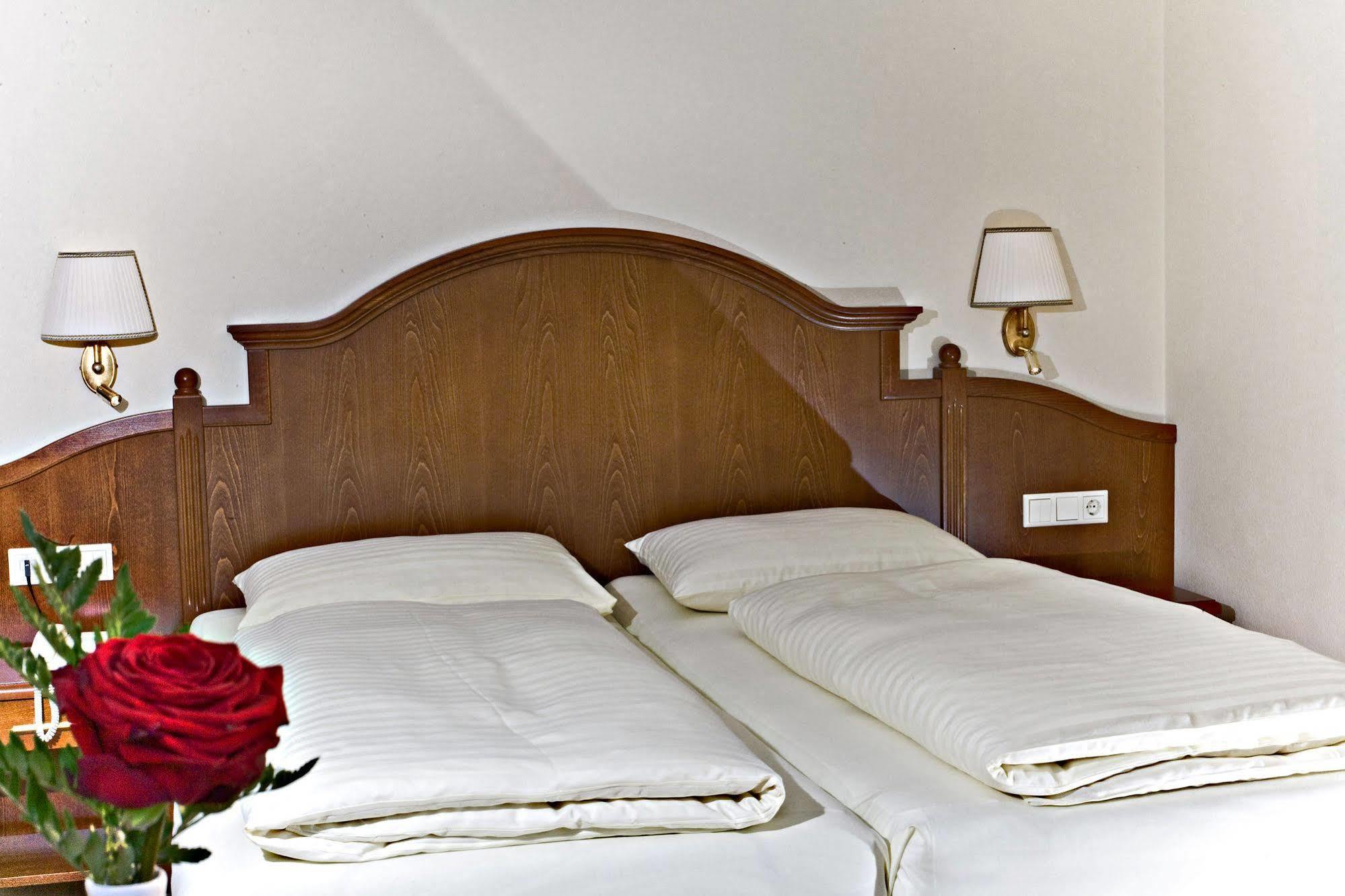 Hotel Berner Zell am See Exterior photo