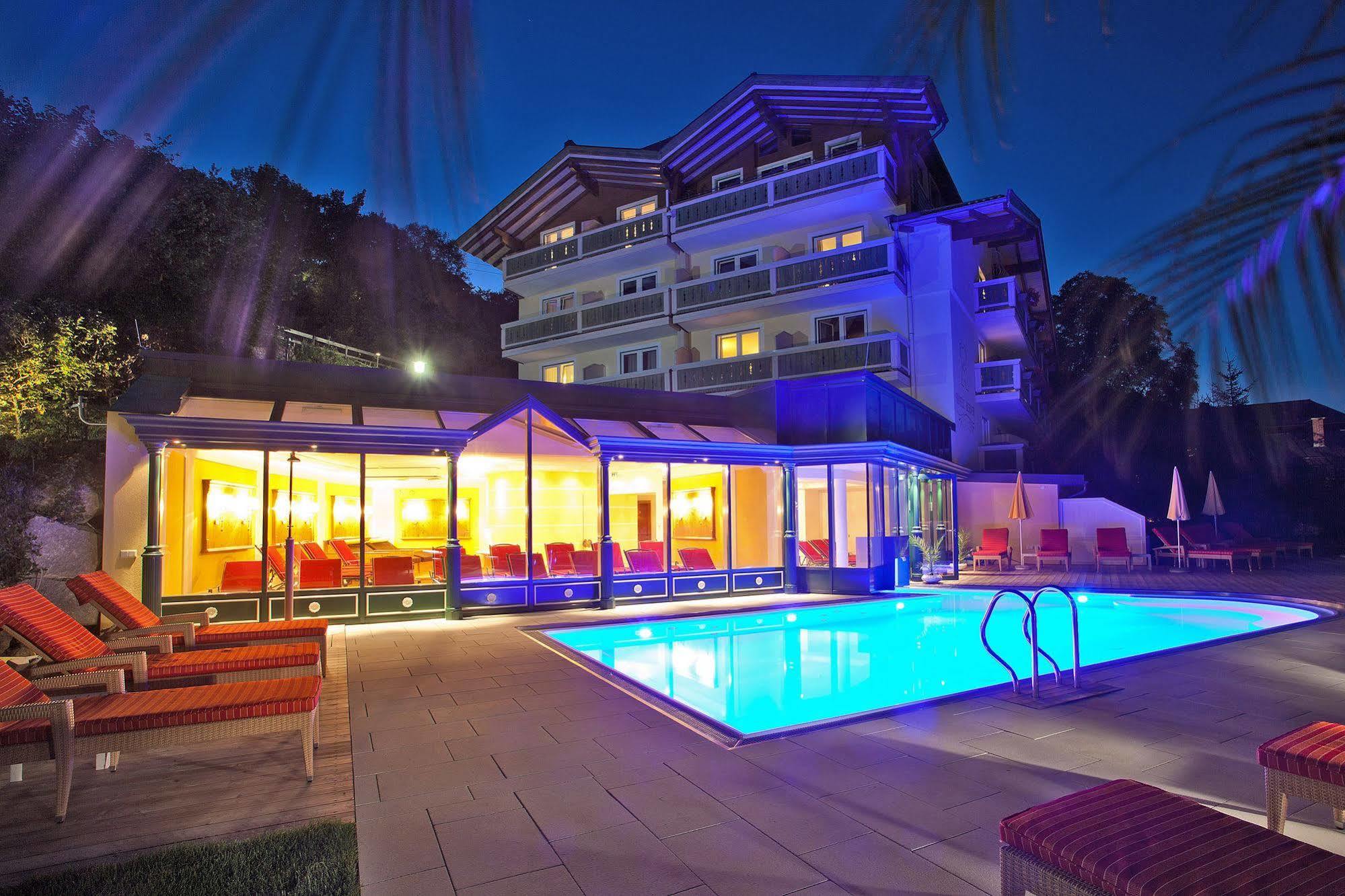 Hotel Berner Zell am See Exterior photo